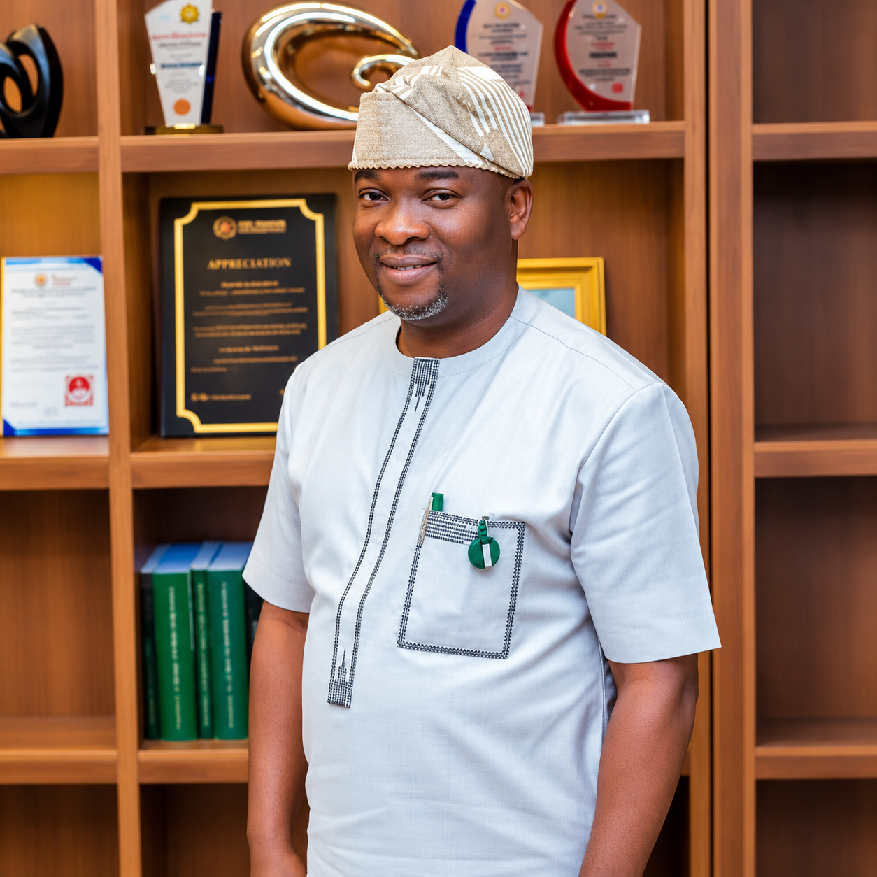Hon. Rasaq Akorede Olojede – Executive Chairman